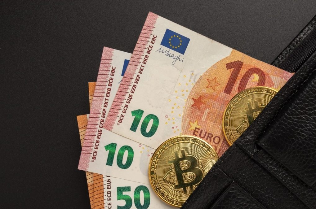 Euro e criptomoedas