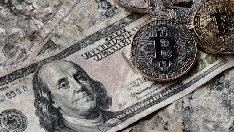 Stablecoins, dívida dos EUA e o fantasma do “calote branco”