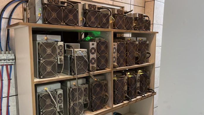 Máquinas de mineração de bitcoin Rio de Janeiro