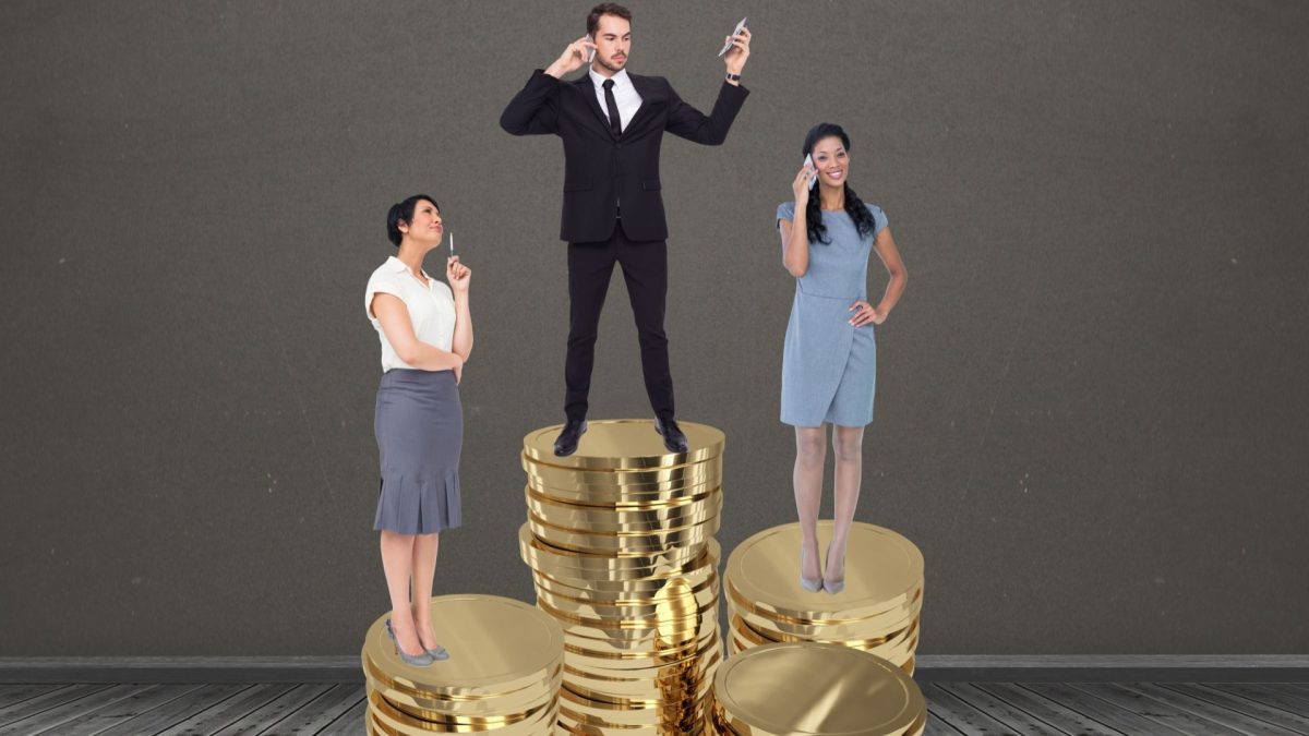 Pessoas sobre metais preciosos