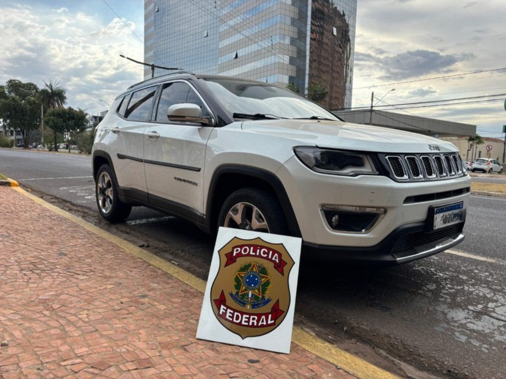 Jeep Compass apreendida pela PF na Operação Hawala. Fonte: Polícia Federal/Reprodução.