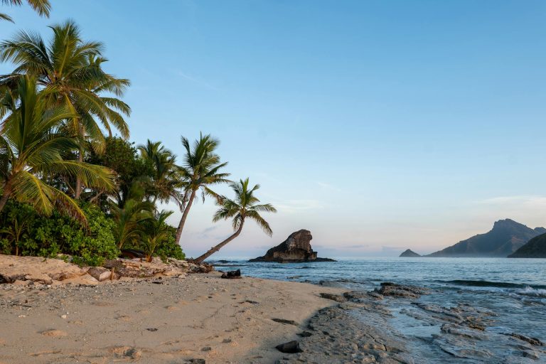 Pequeno país da Oceania bane serviços de criptomoedas
