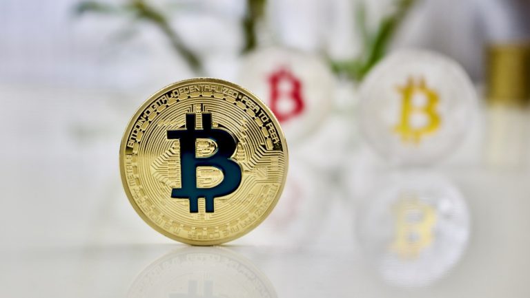 “Use o Knots”, diz Nick Szabo em desapoio à próxima atualização do Bitcoin