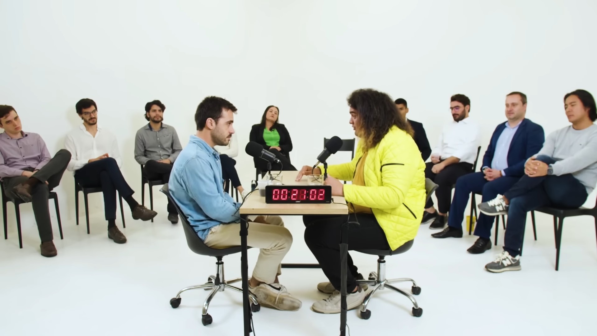 Debate 1 vs 10 sobre bitcoin