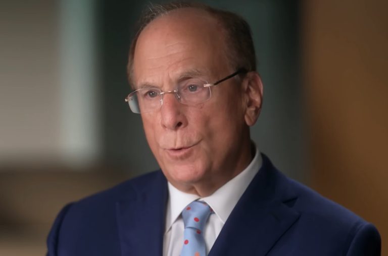 CEO da BlackRock explica por que mudou de opinião sobre o Bitcoin