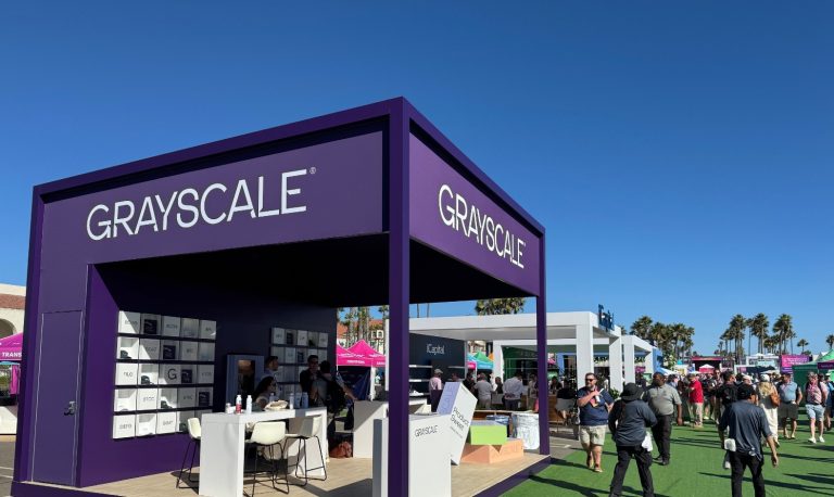 Grayscale entra com pedido de IPO nos EUA