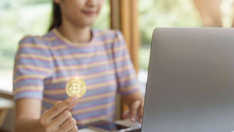 Desempenho do mercado cripto em dezembro e perspectivas para janeiro de 2026