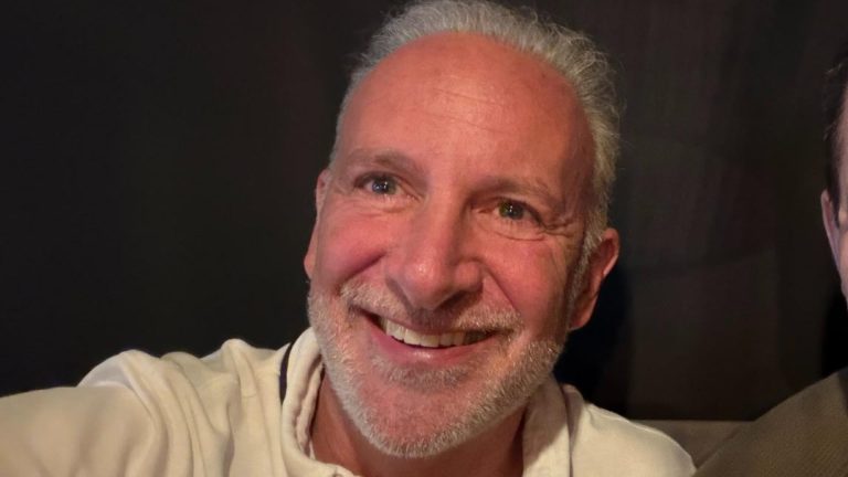 Peter Schiff bitcoin ouro