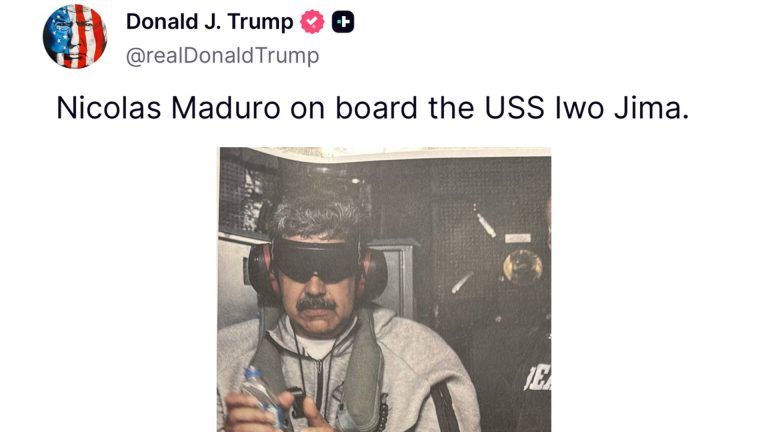 Trump mostra Nicolás Maduro preso após operação no sábado 3 de janeiro de 2025 apostas em invasão dos EUA a Venezuela
