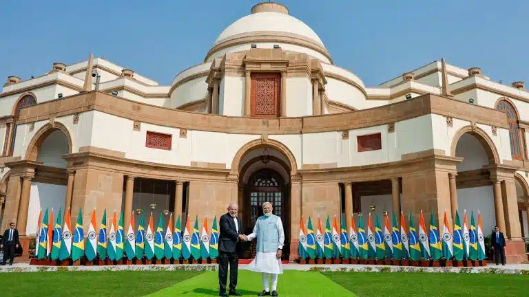 Lula com o primeiro-ministro da Índia