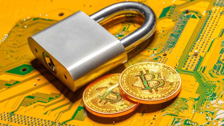 Governo aperta empresas de bitcoin