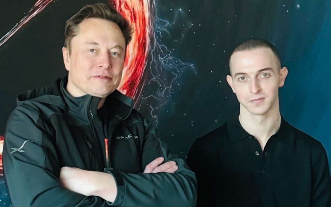 Elon Musk e Benji Taylor