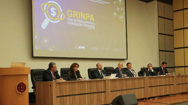 Governo federal lança ferramenta inédita para rastrear bitcoin e criptomoedas Governo Lula lança guia para padronizar rastreamento de bitcoin e criptomoedas no Brasil Governo Lula padronização rastreio bitcoin