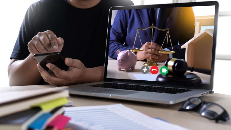Justiça pela internet STJ obriga Google a fornecer dados em caso de fraude com criptomoedas pelo Tinder e WhatsApp