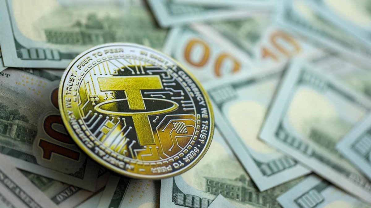 Tether com dólares ao fundo