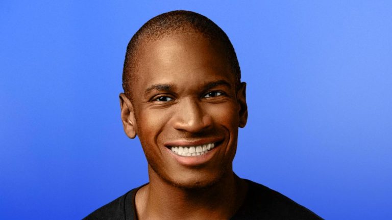 Arthur Hayes, bilionário cofundador da corretora de bitcoin BitMEX Bilionário é flagrado comprando milhões de criptomoeda que disparou 900% em junho: "achei convincente"