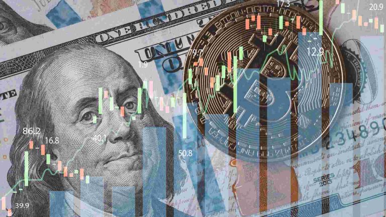 Gráfico de negociações com Dólar e bitcoin desbotado ao fundo