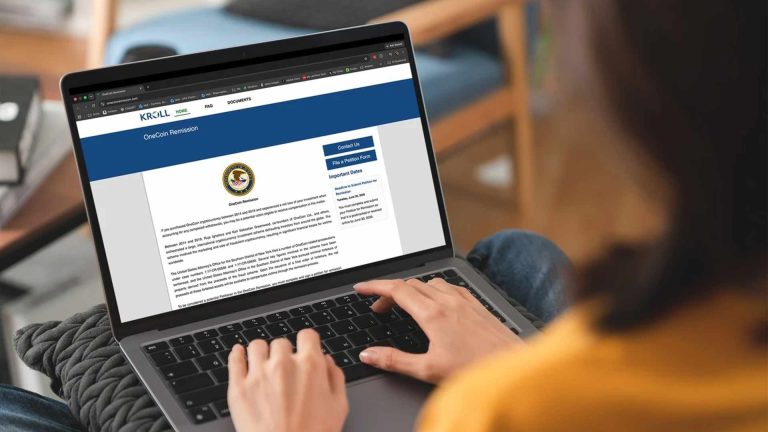 Vítimas da OneCoin devem procurar reparações no prazo