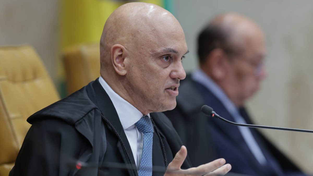 Alexandre de Moraes em plenário STF nega liberdade a acusado de fraude com falsos investimentos em criptomoedas