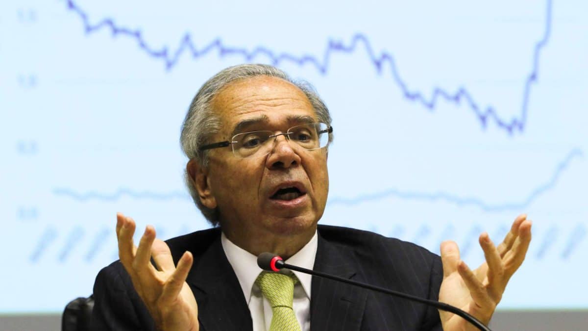 Ex-Ministro Paulo Guedes assessorou Onilx, acusada de dar calote em clientes