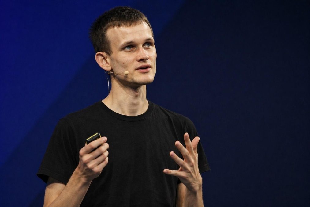 Vitalik Buterin afirma que a IA fortalecerá a segurança das criptomoedas, e não a prejudicará