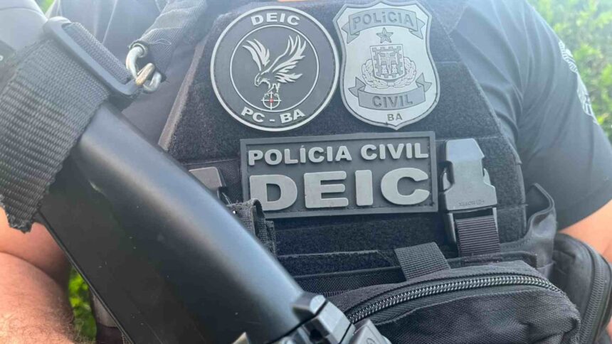 Agente de polícia da Bahia Operação Nêmesis mira quadrilha que contou com funcionária de banco para desviar R$ 3 milhões e comprar criptomoedas