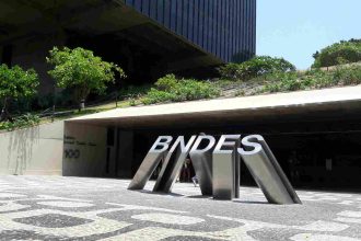 Fachada da estatal BNDES