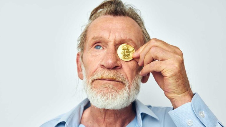 Idoso com bitcoin no olho Após idoso cair em golpe de R$ 3 milhões, justiça manda Kraken bloquear valores no Brasil e isenta Tether e Circle