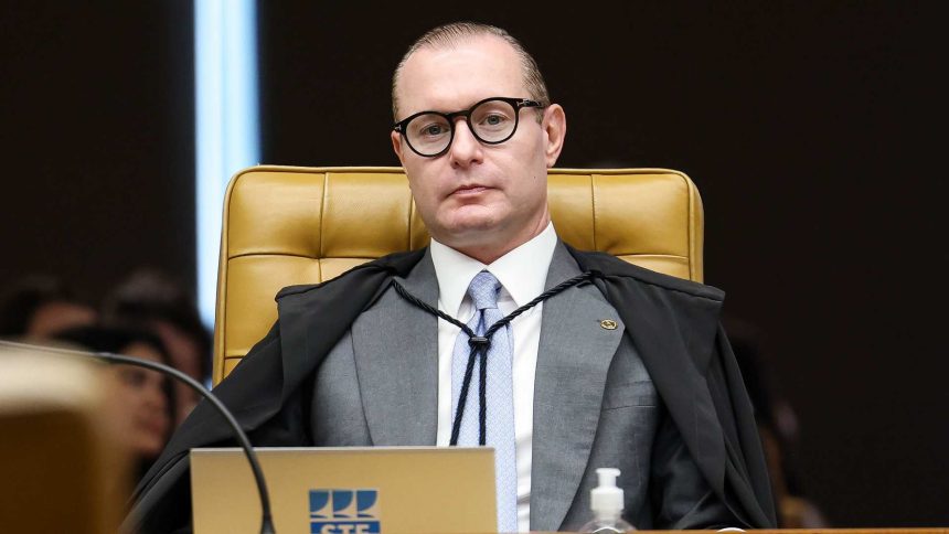 Ministro Cristiano Zanin Brasileiro que movimentou R$ 1 bilhão em criptomoedas e fugiu do país tem recurso negado no STF