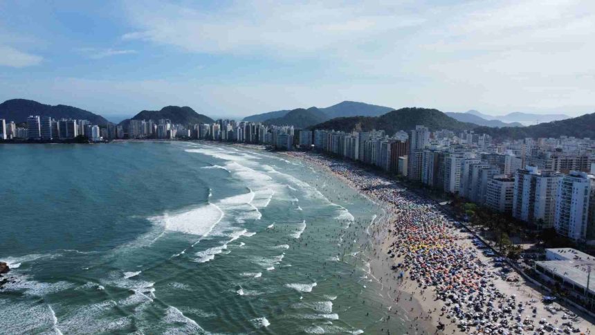 Orla de Guarujá, foto crédito Prefeitura do Guarujá